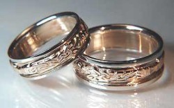 14kt Two Tone Gold Wedding rings with Celtic deSign