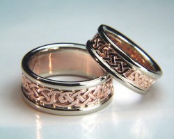 14kt pink & white gold wedding rings with Celtic deSign